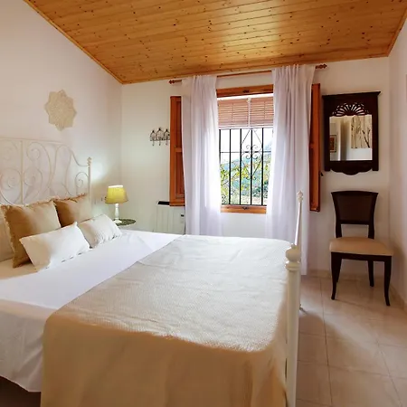 Casa La Lloma Holiday home *